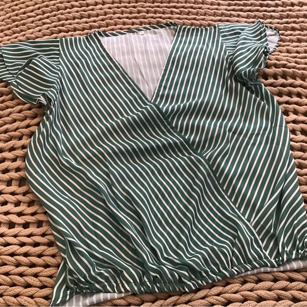 NWOT Size medium green and white stripped blouse